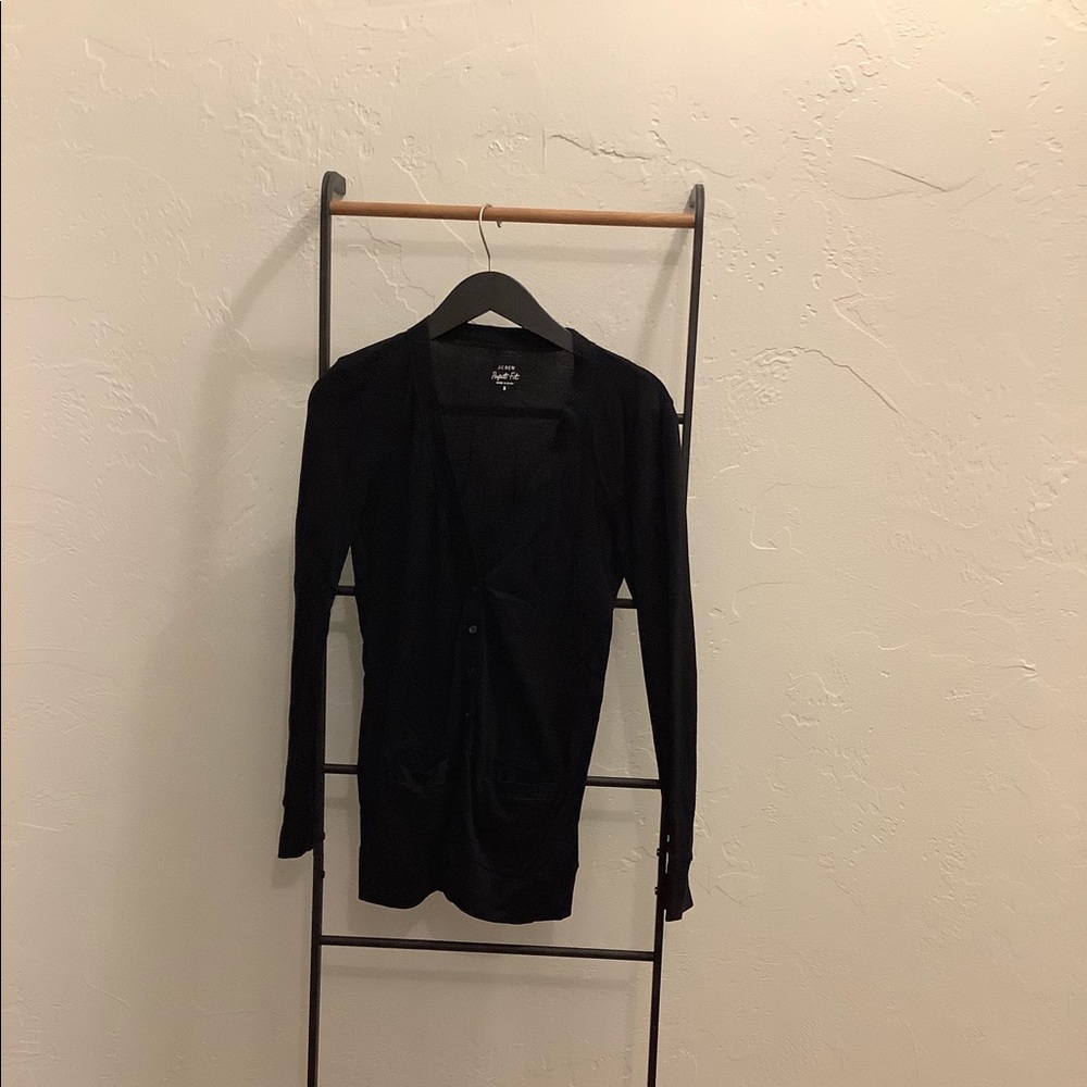 Thigh length cardigan